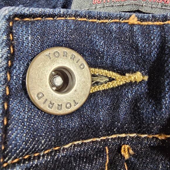 Torrid Boyfriend Straight Vintage Stretch Denim Jeans Size 22XS - Picture 3 of 9